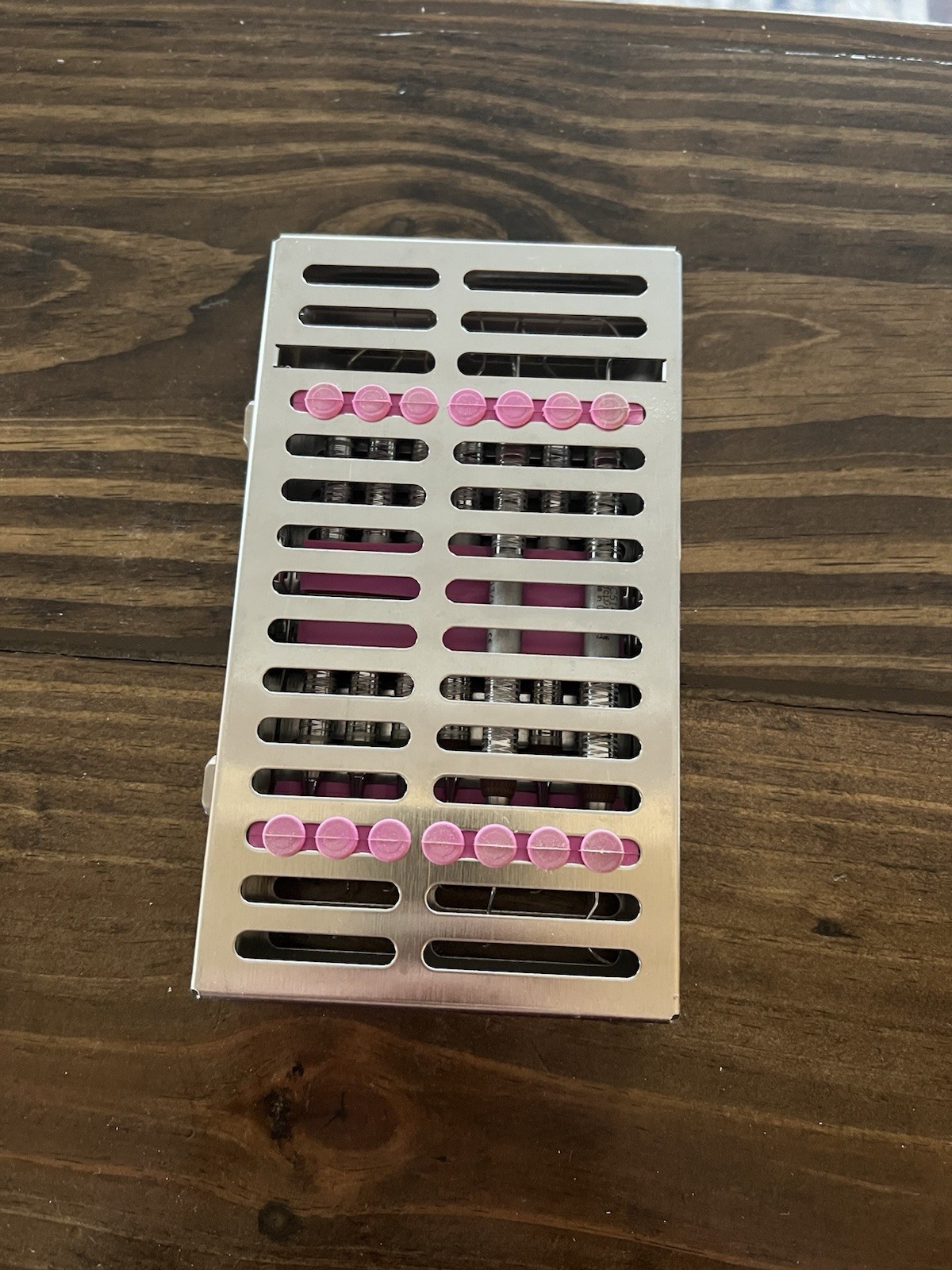 Hu-Friedy Set With Sterilization Case