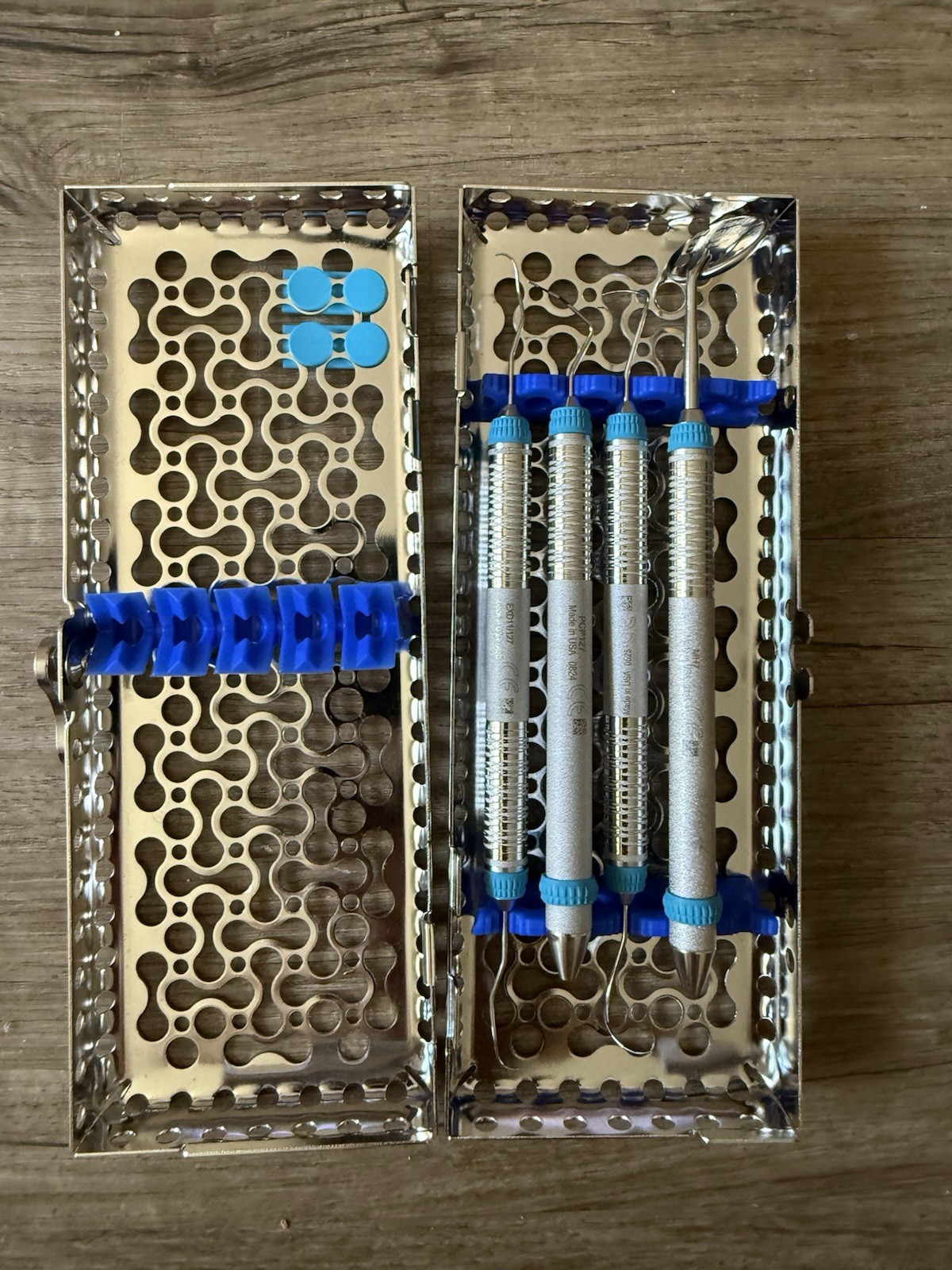 Hu-Friedy 4pc Dental Exam Set Probe Explorer Mirror IMS Cassette