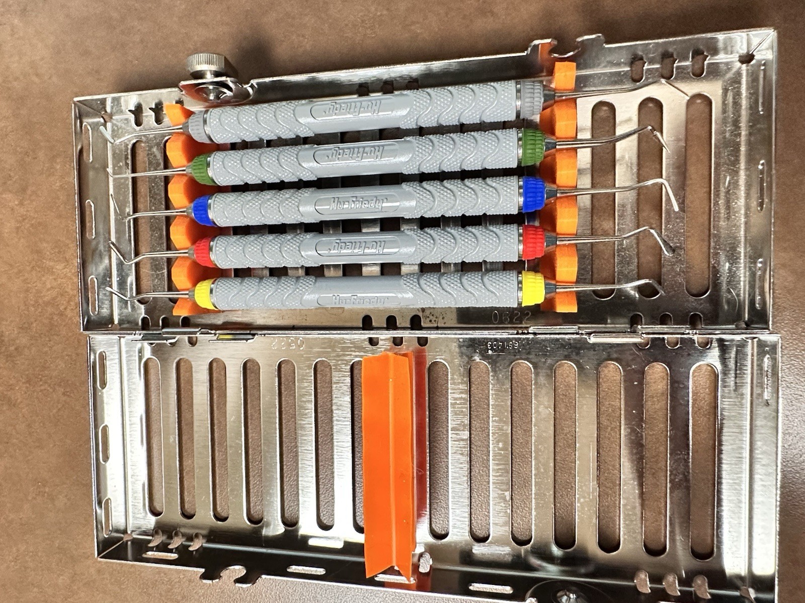 Hu-Friedy Composite Instruments with Cassette