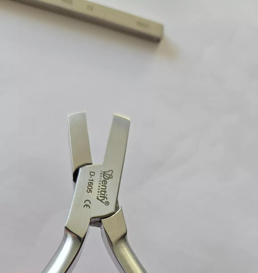 Dental Orthodontic Instrument Torque Plier With Key Torquing Bending Archwire CE