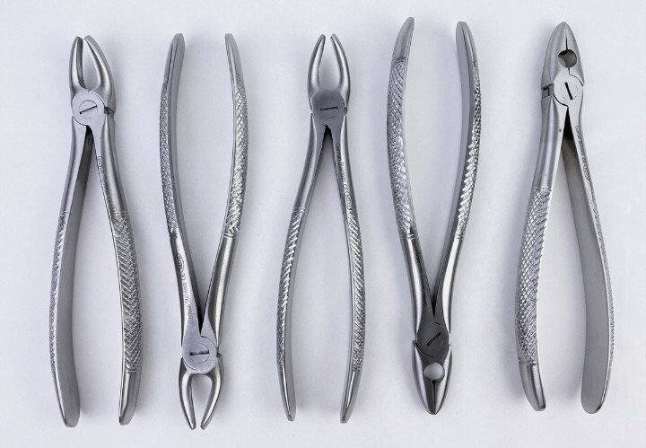 SET OF 5 German Stainless MD1 & MD2 Dental Surgical Extraction Instruments
