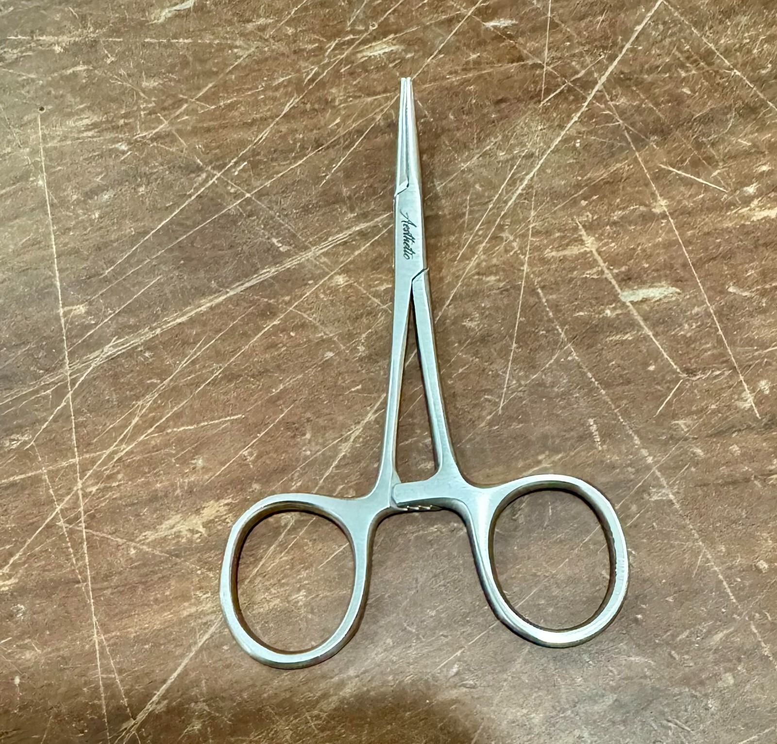 Surgical Mosquito Forceps Curved 3.5″ Serrated Jaws Locking Clamping CE