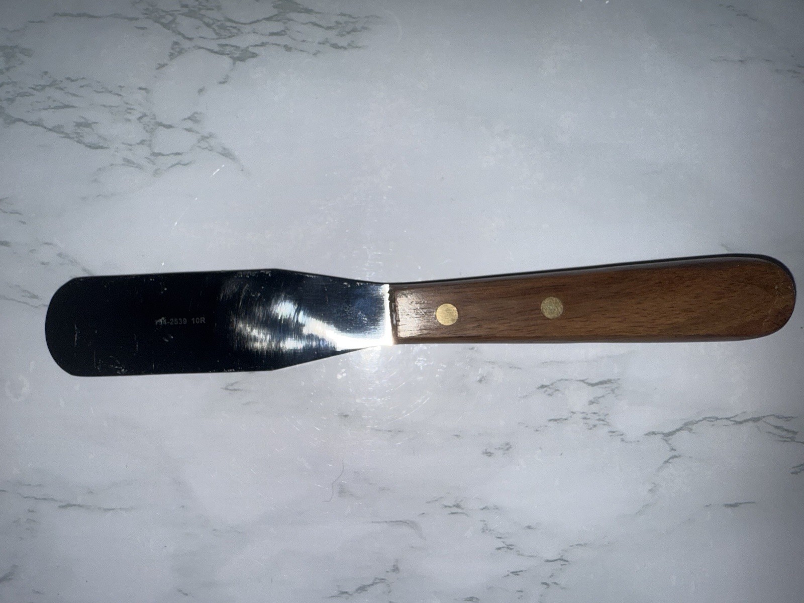Buffalo Dental #10R stainless steel spatula with 4.25 Extra Stiff Blade