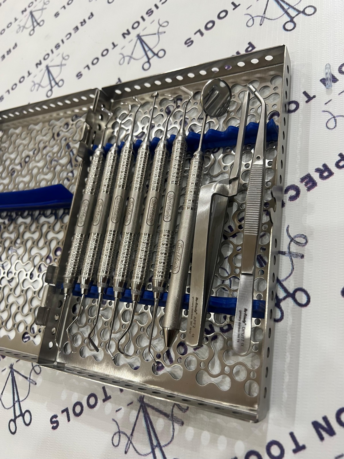 Hu-Friedy Dental Composite Instruments Set of 9 PCS with Sterilization Cassette