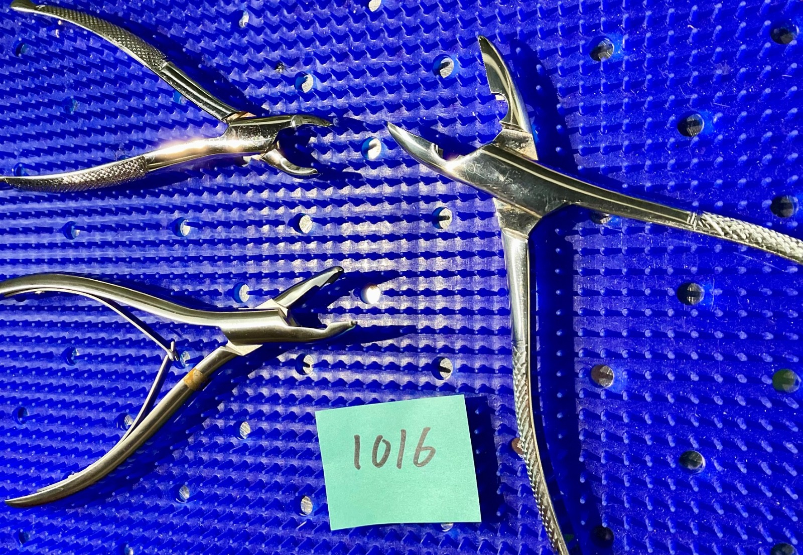 Lot Of 3 Extraction Forceps – Used