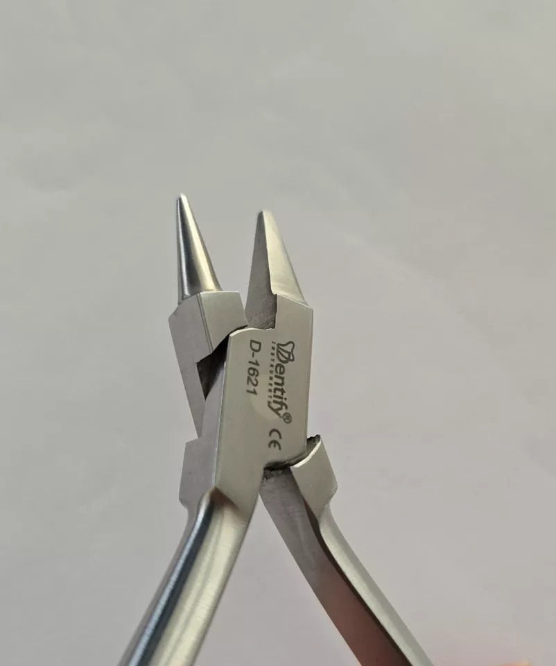 Dental Orthodontics WIRE BENDING PLIER Bird Beak Plier Lab Instruments CE New