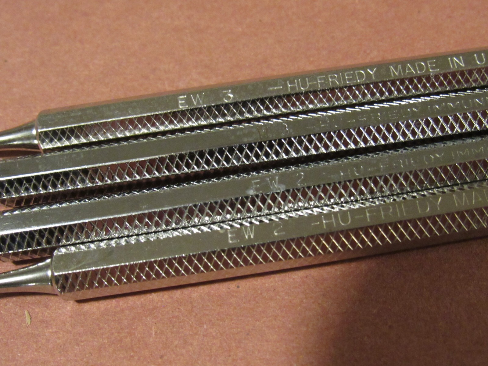 Hu Friedy Root Tip Picks EW3 EW2 lot of 4