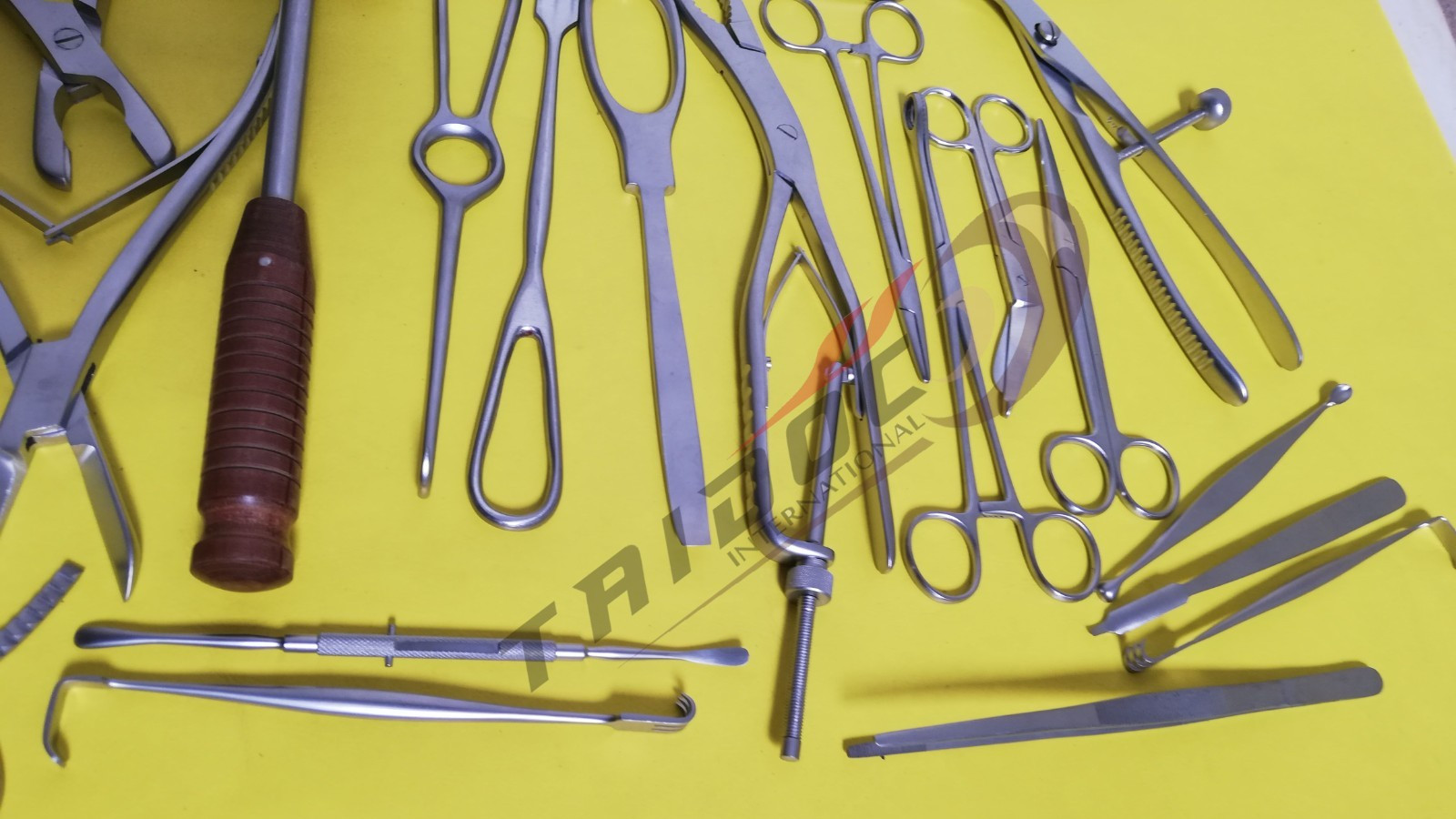 Basic Orthopedic Surgery Instruments Kit Of 25 Pcs Surgical Instruments Set