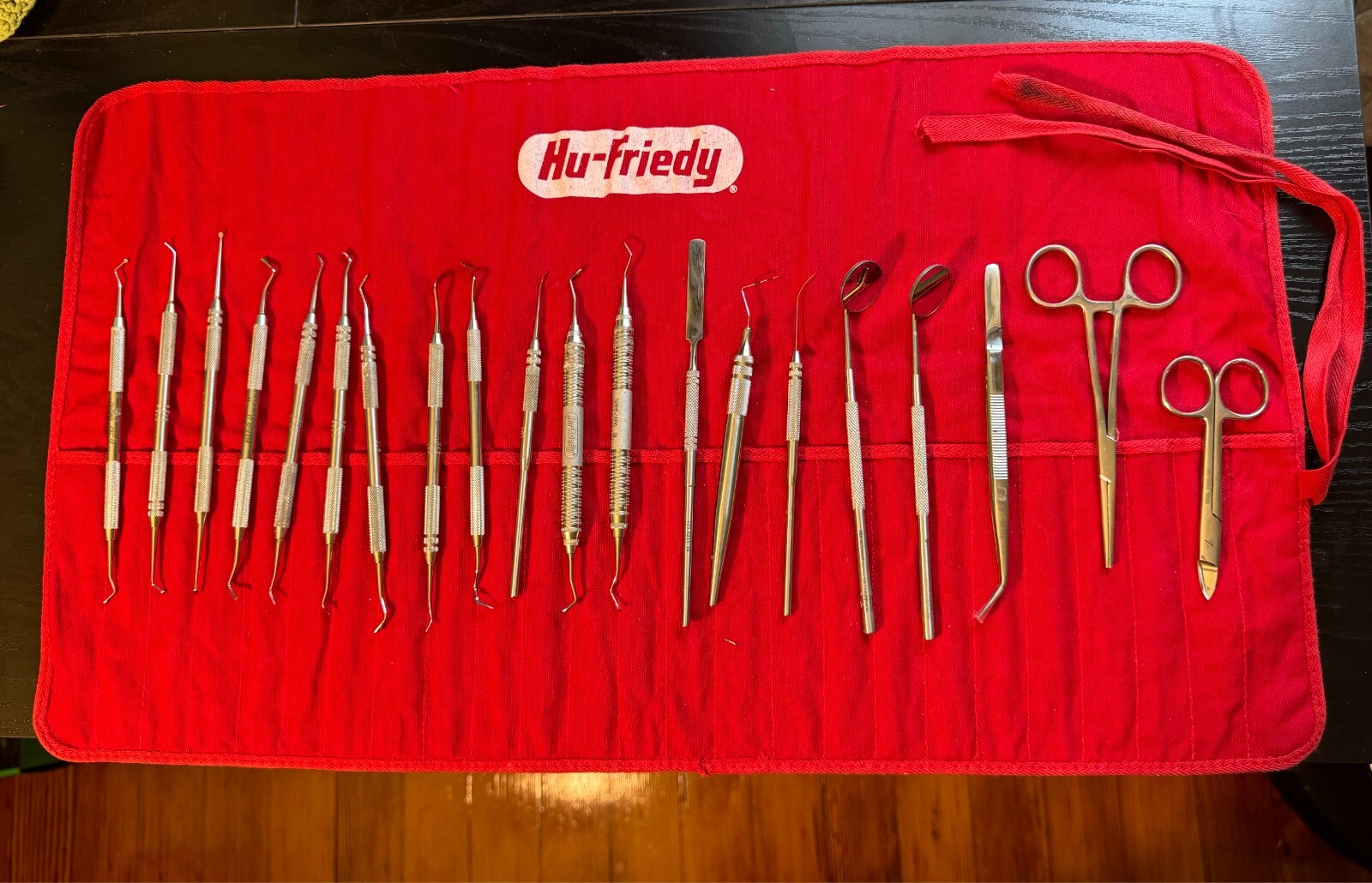 Hu-Friedy Dental Assisting Basic Instrument kit