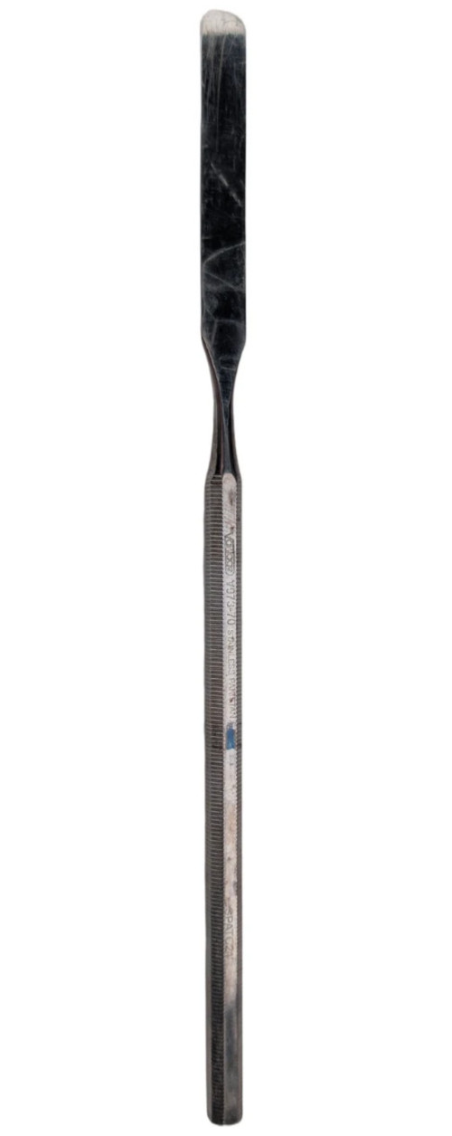 Vantage V973-70 No 24 Dental Cement Spatula 7in Stainless Steel