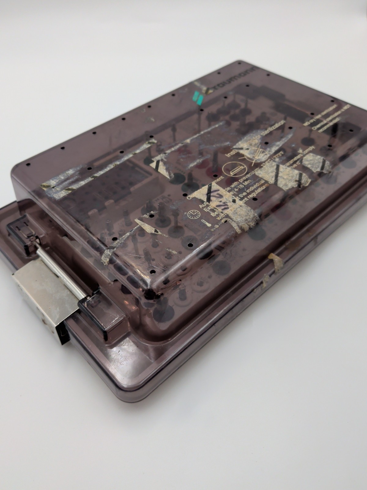 Straumann Surgical Solutions Cassette with Instruments – Set as Shown