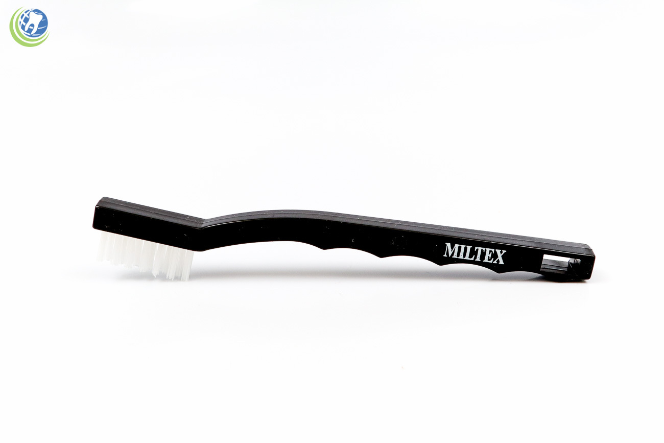 Miltex Integra Dental Lab Instrument Cleaning Non-Scratching Nylon Single Brush