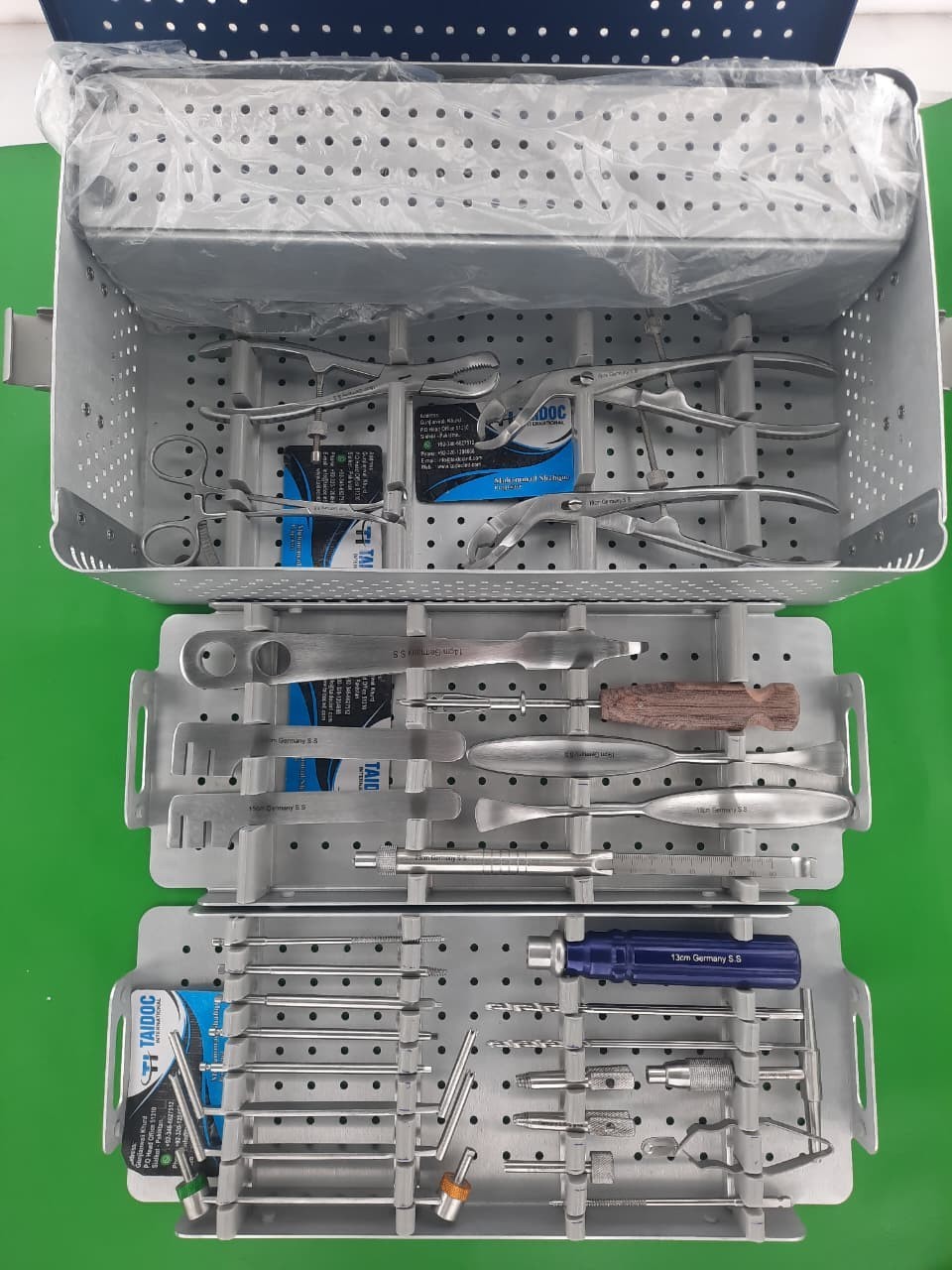 Small Fragment Locking And Non Locking Orthopedic Instruments set