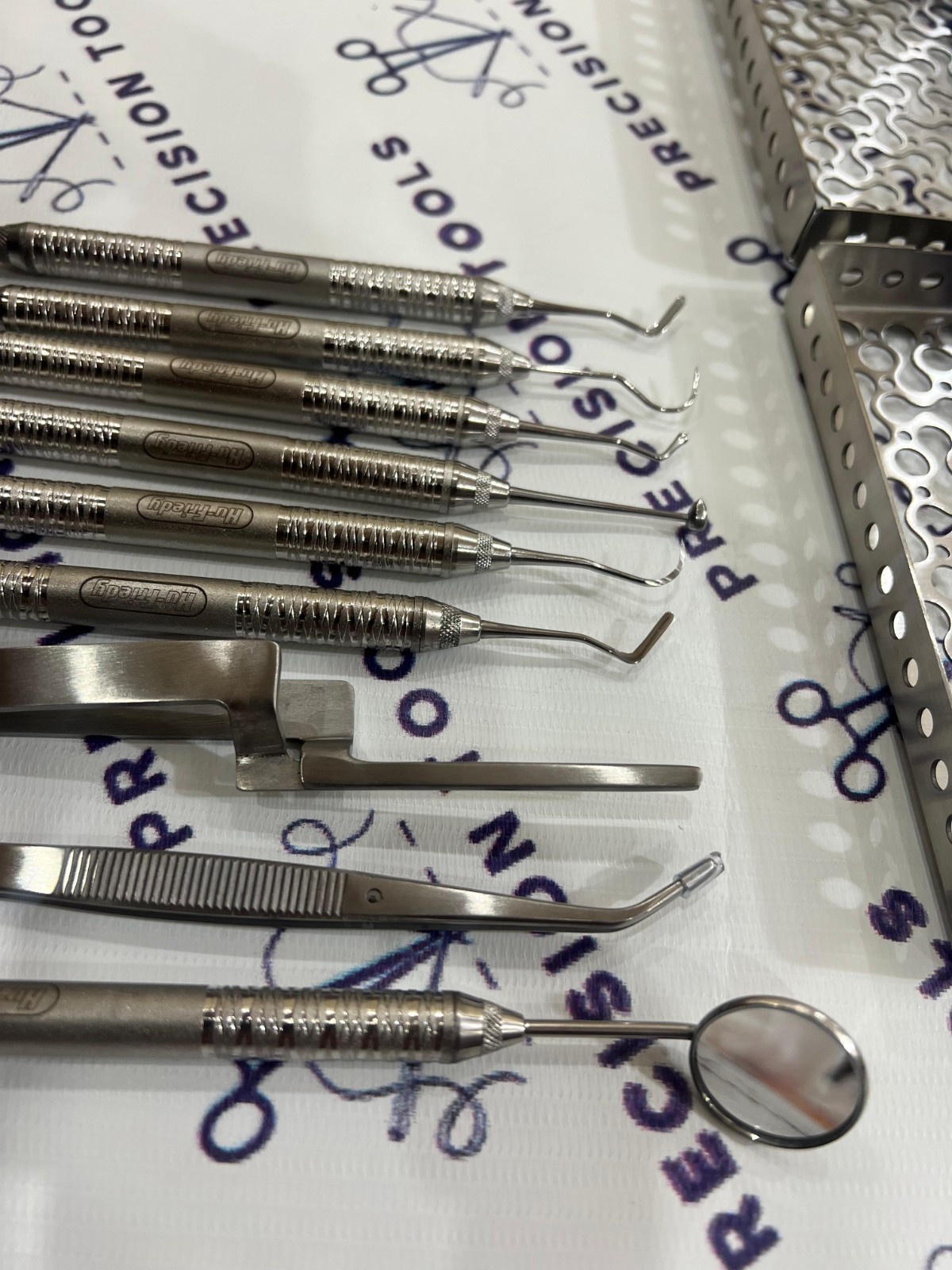 Hu-Friedy Dental Composite Instruments Set of 9 PCS with Sterilization Cassette