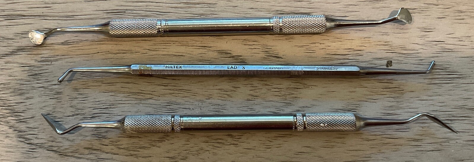 Dental Instrument – Miltex – 3 Assorted Tools Stainless Steel Gentley Used