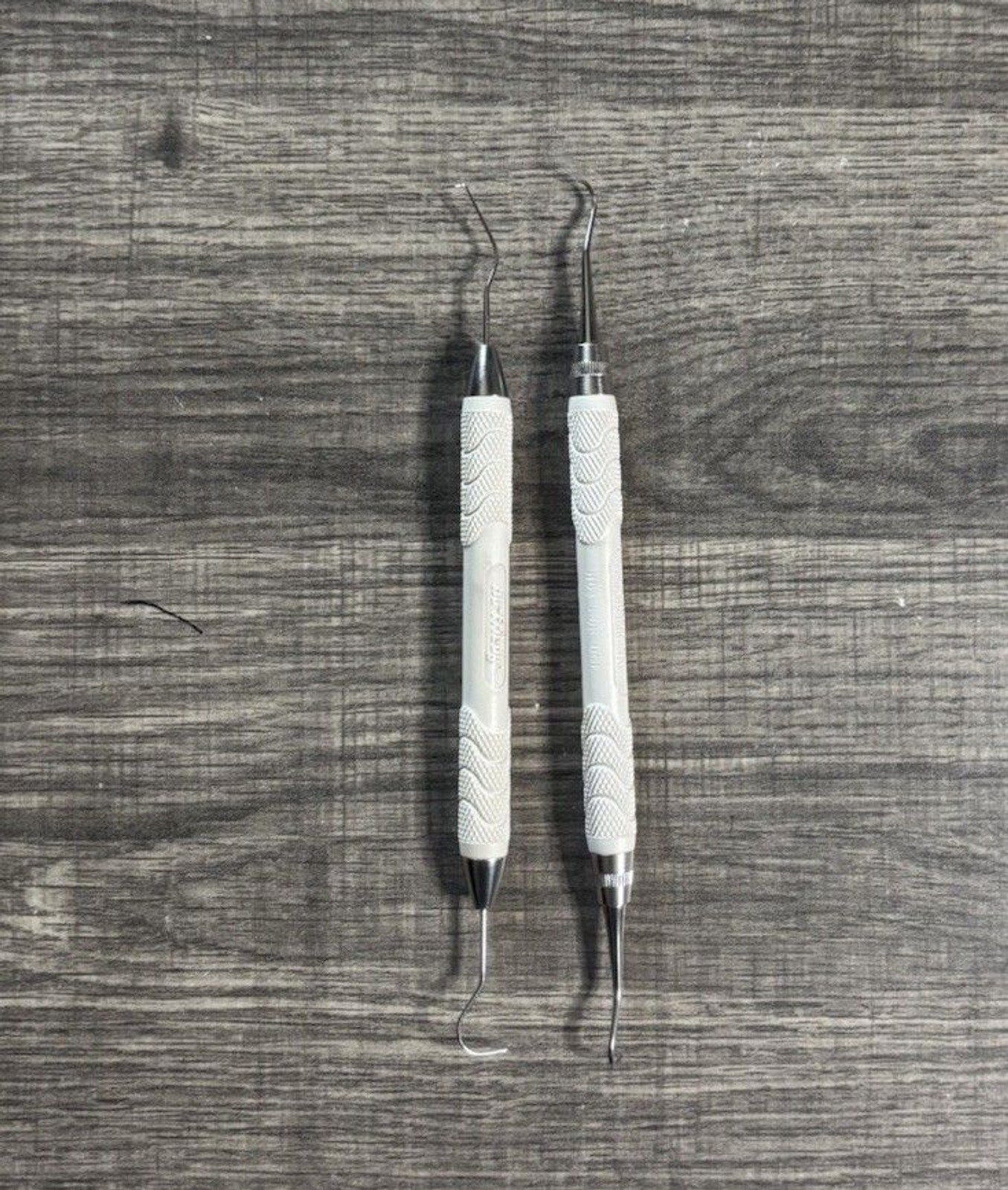Lot Of 2 HU-FRIEDY Dental Instruments EXD5 & SH6/7 Double End Scaled