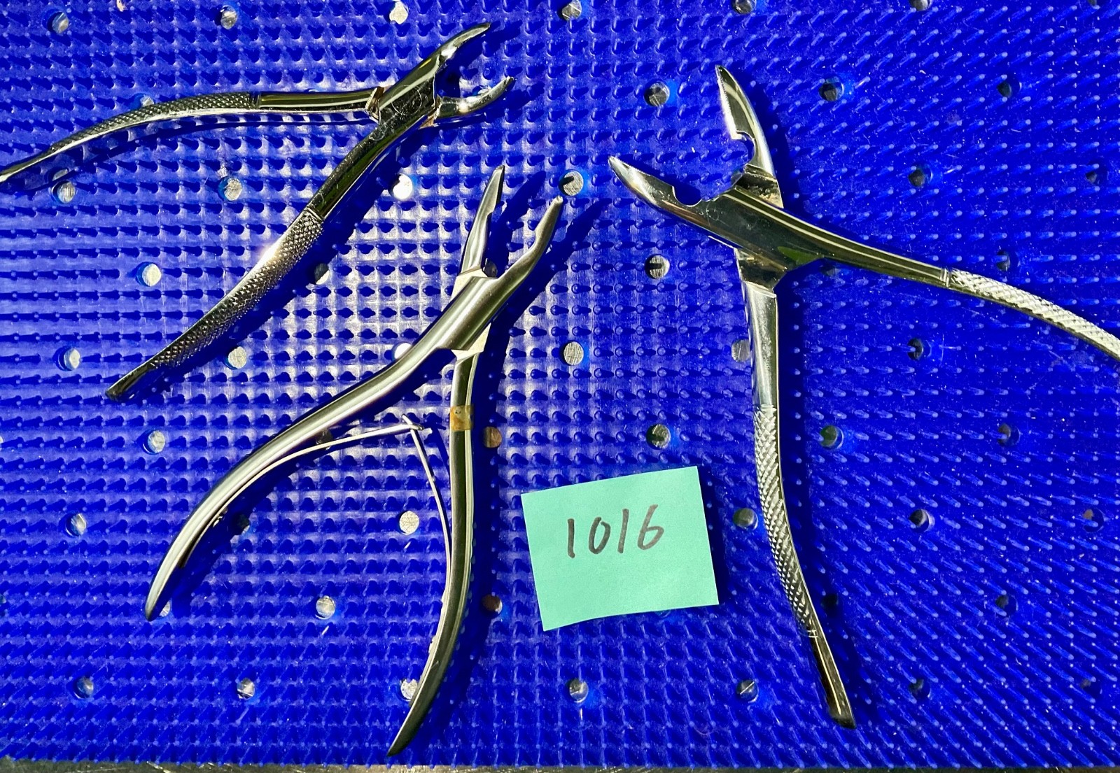 Lot Of 3 Extraction Forceps – Used