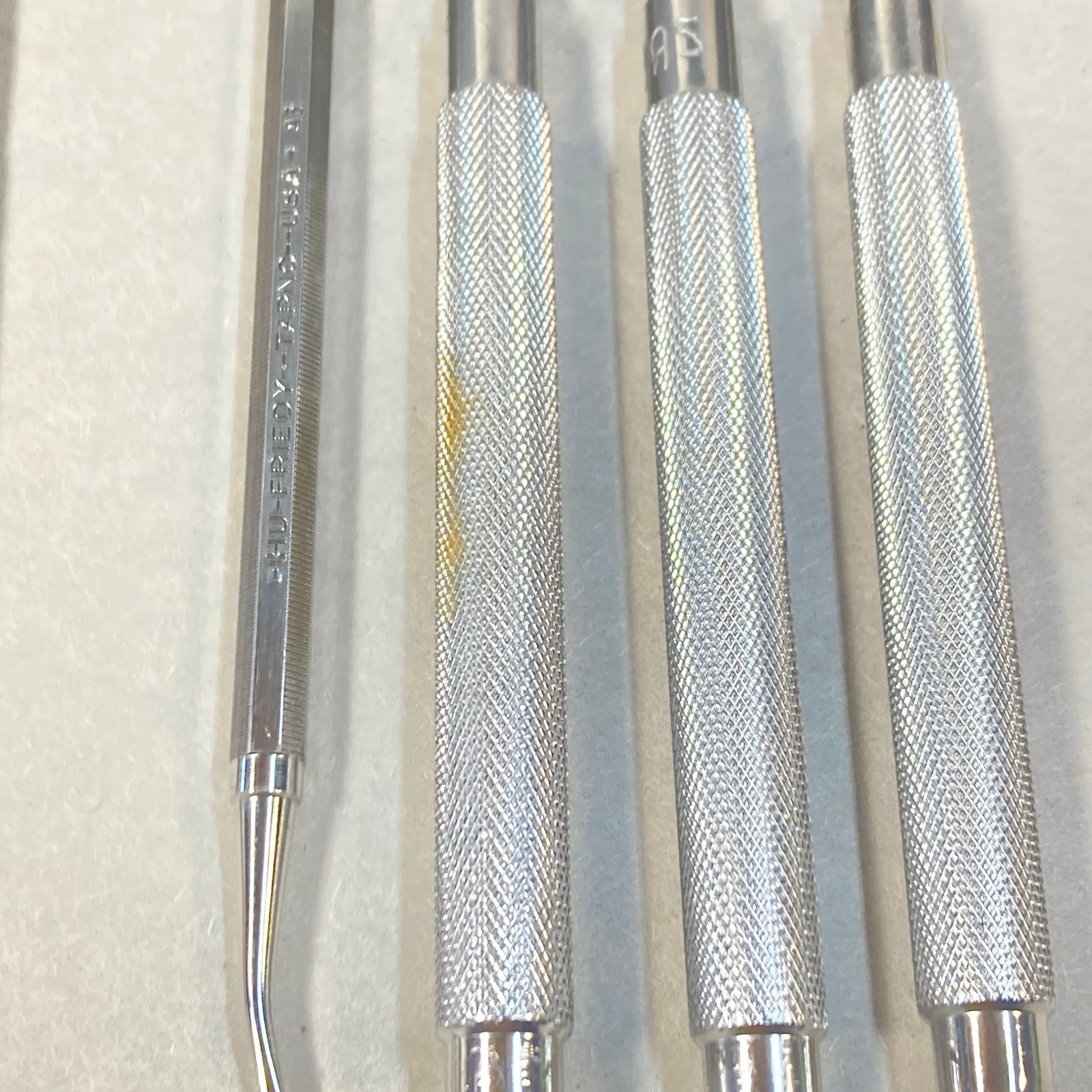 Hu-Friedy Flat Blade Instruments 4 Pc & Pick G7 S4 & T4 USA