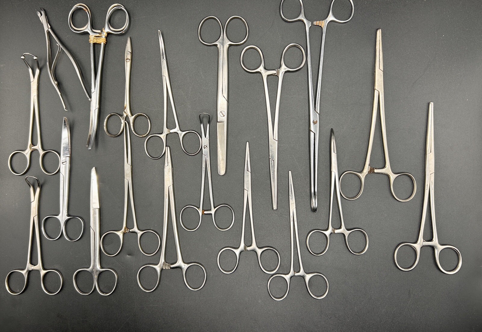 Vintage Dental Medical Instrument Scissors/forceps lot – Good shape 20 pieces
